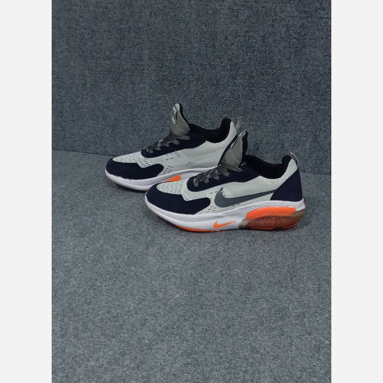 کتونی اسپرت رانیگ نایک کف شیشه ای داخل اکلیلی